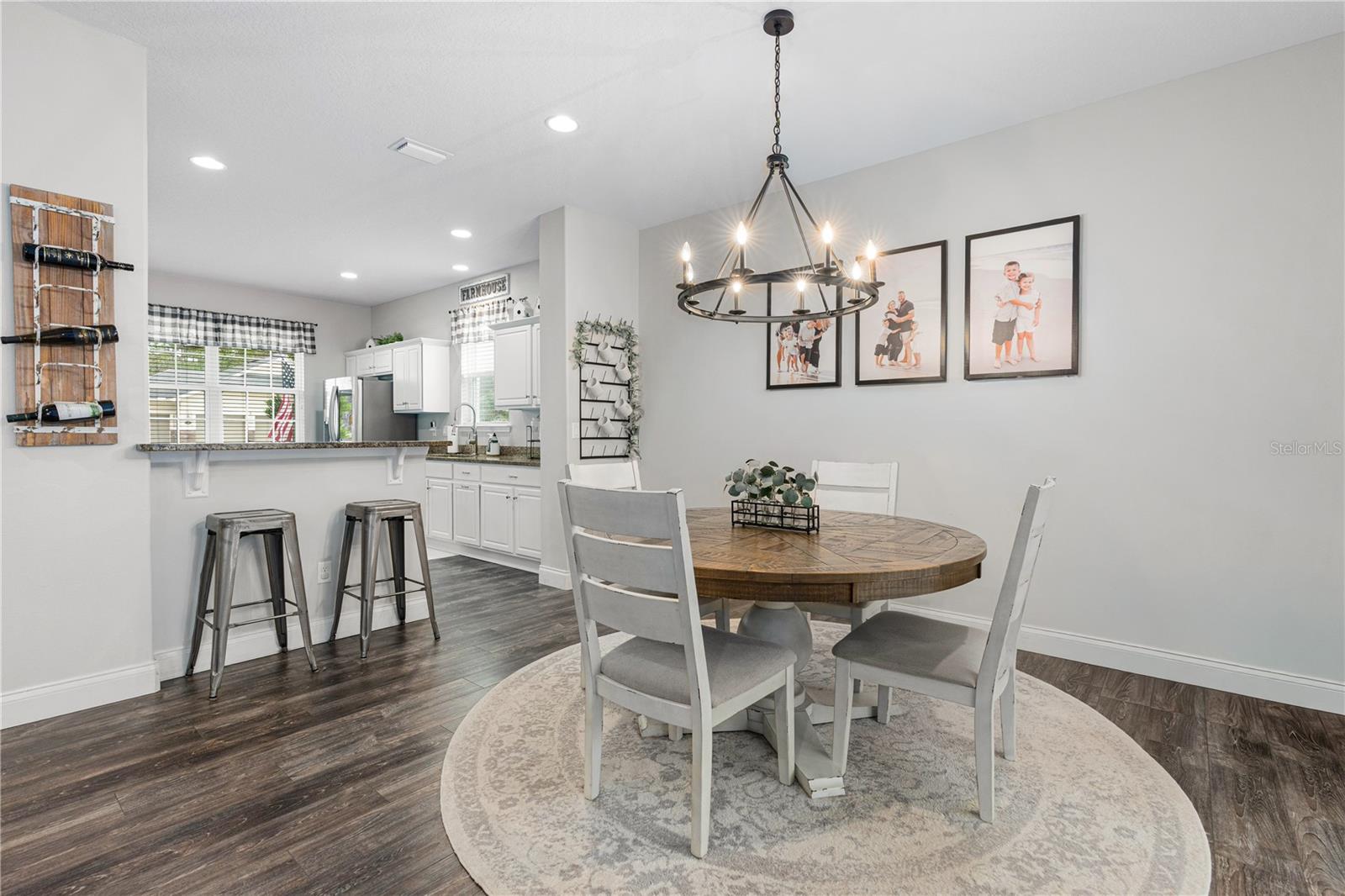 Image 20 of 72 For 20 Abacus Avenue