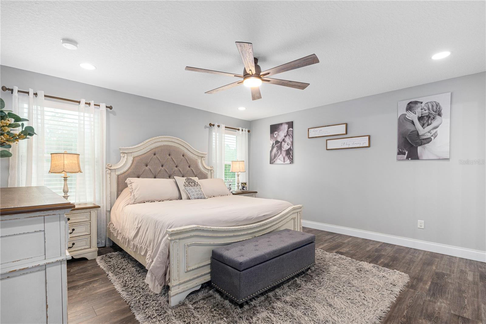 Image 30 of 72 For 20 Abacus Avenue