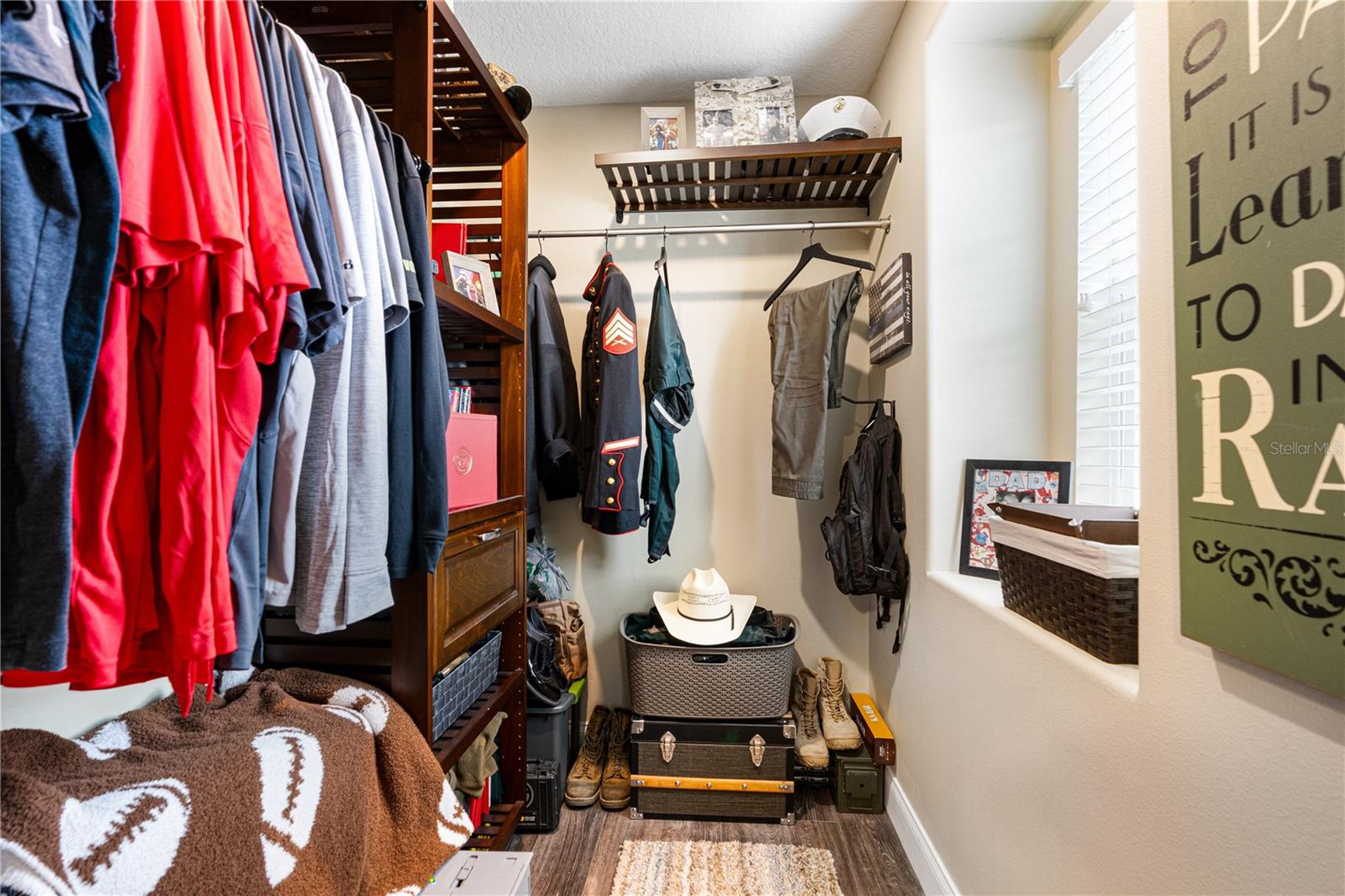 Image 39 of 72 For 20 Abacus Avenue