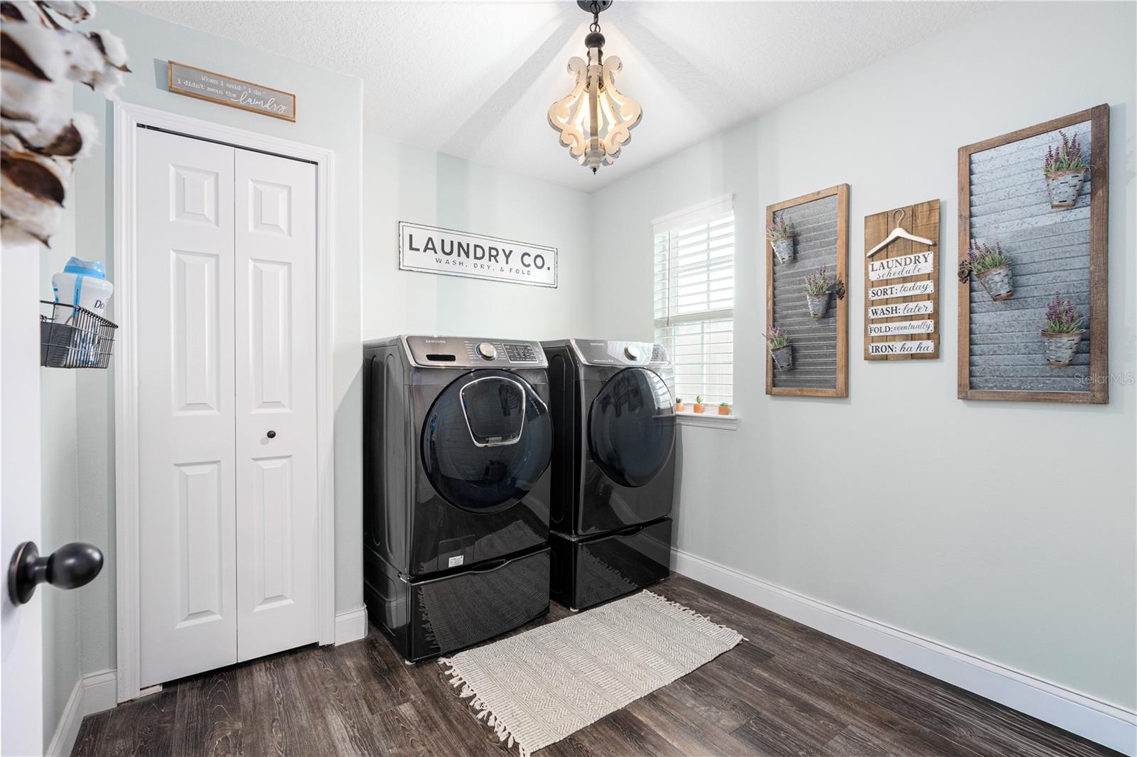 Image 46 of 72 For 20 Abacus Avenue