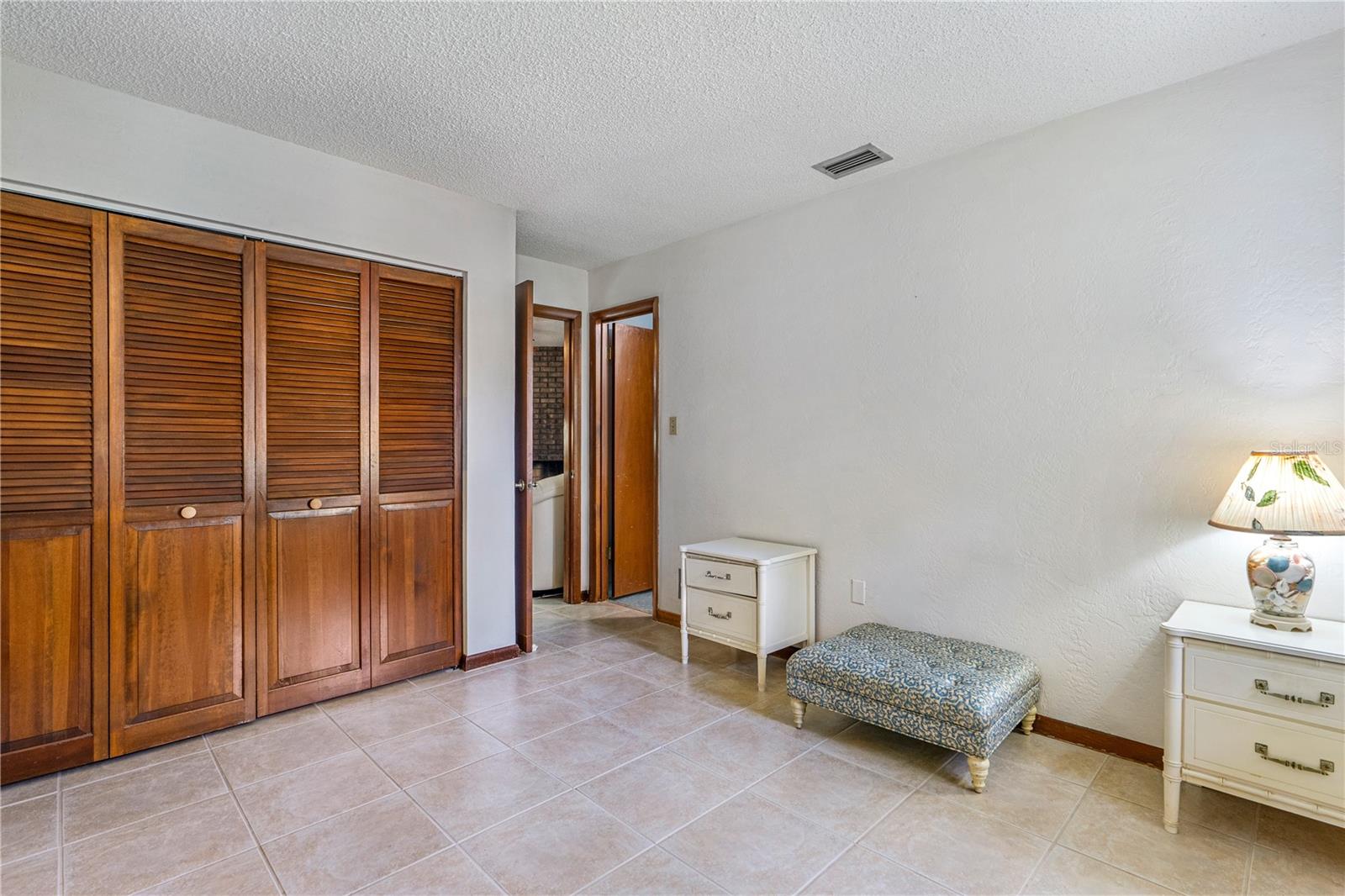 Image 22 of 39 For 3743 Jackson Street