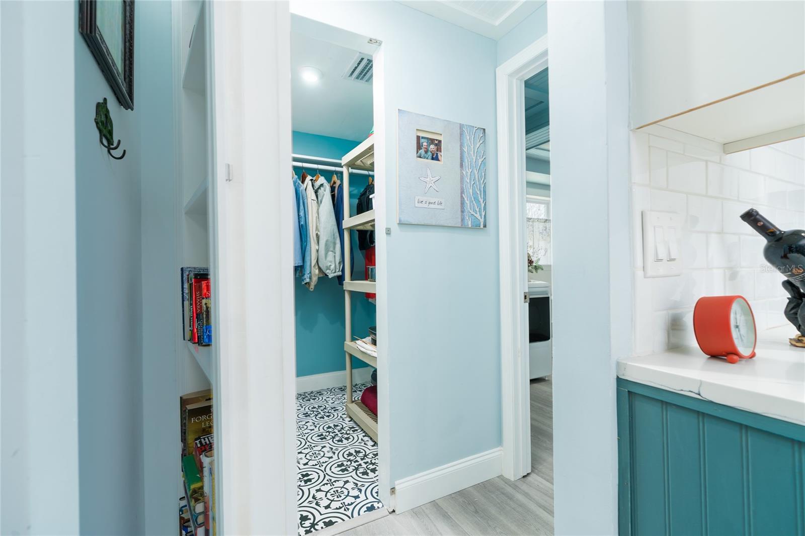 Image 31 of 52 For 838 17th Avenue