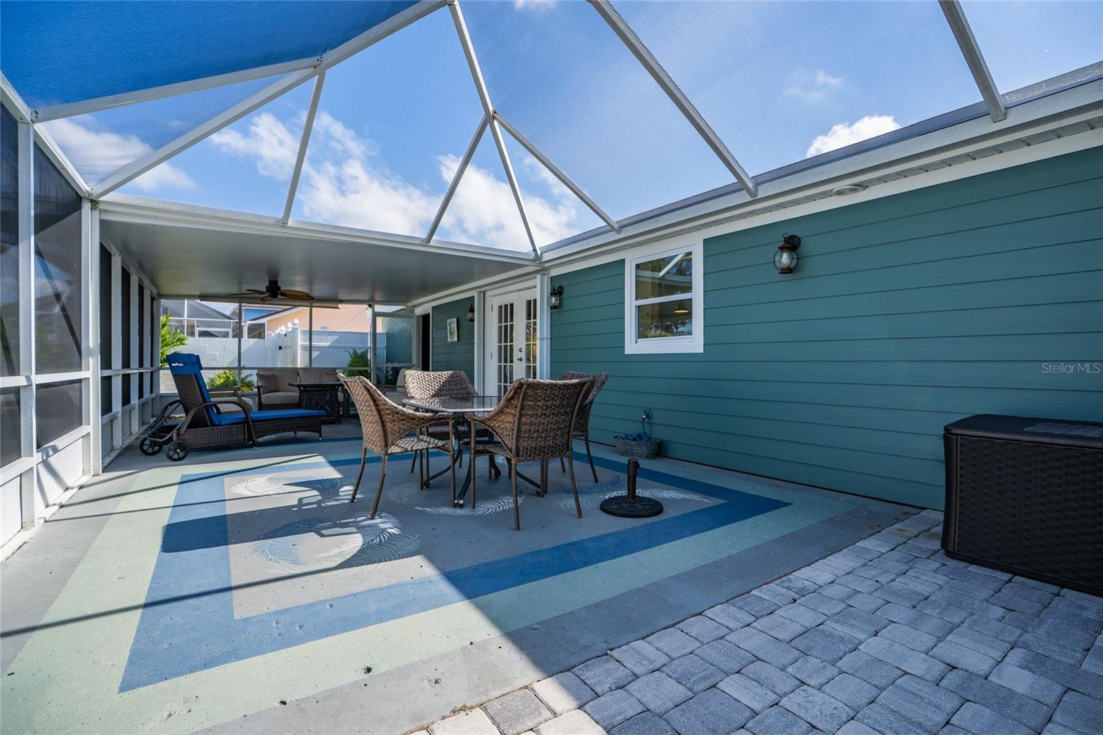 Image 35 of 52 For 838 17th Avenue