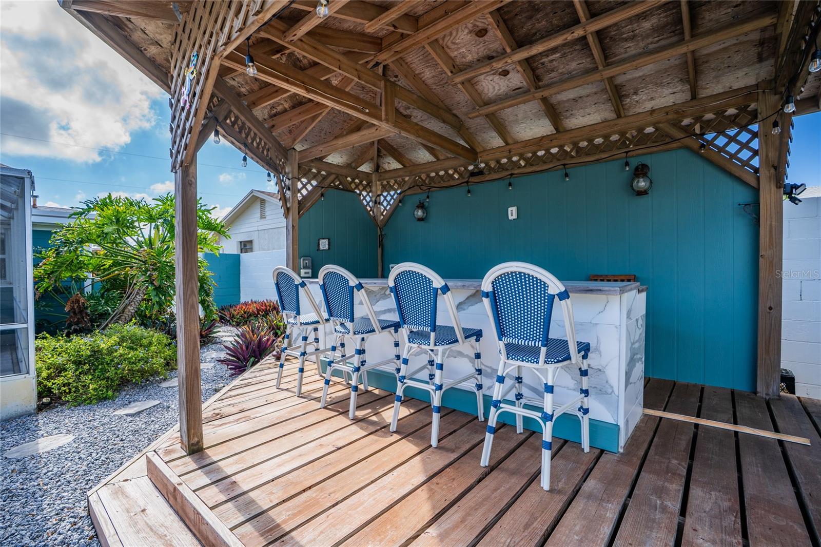 Image 38 of 52 For 838 17th Avenue