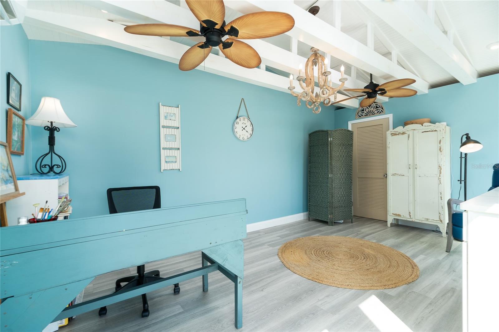 Image 46 of 52 For 838 17th Avenue