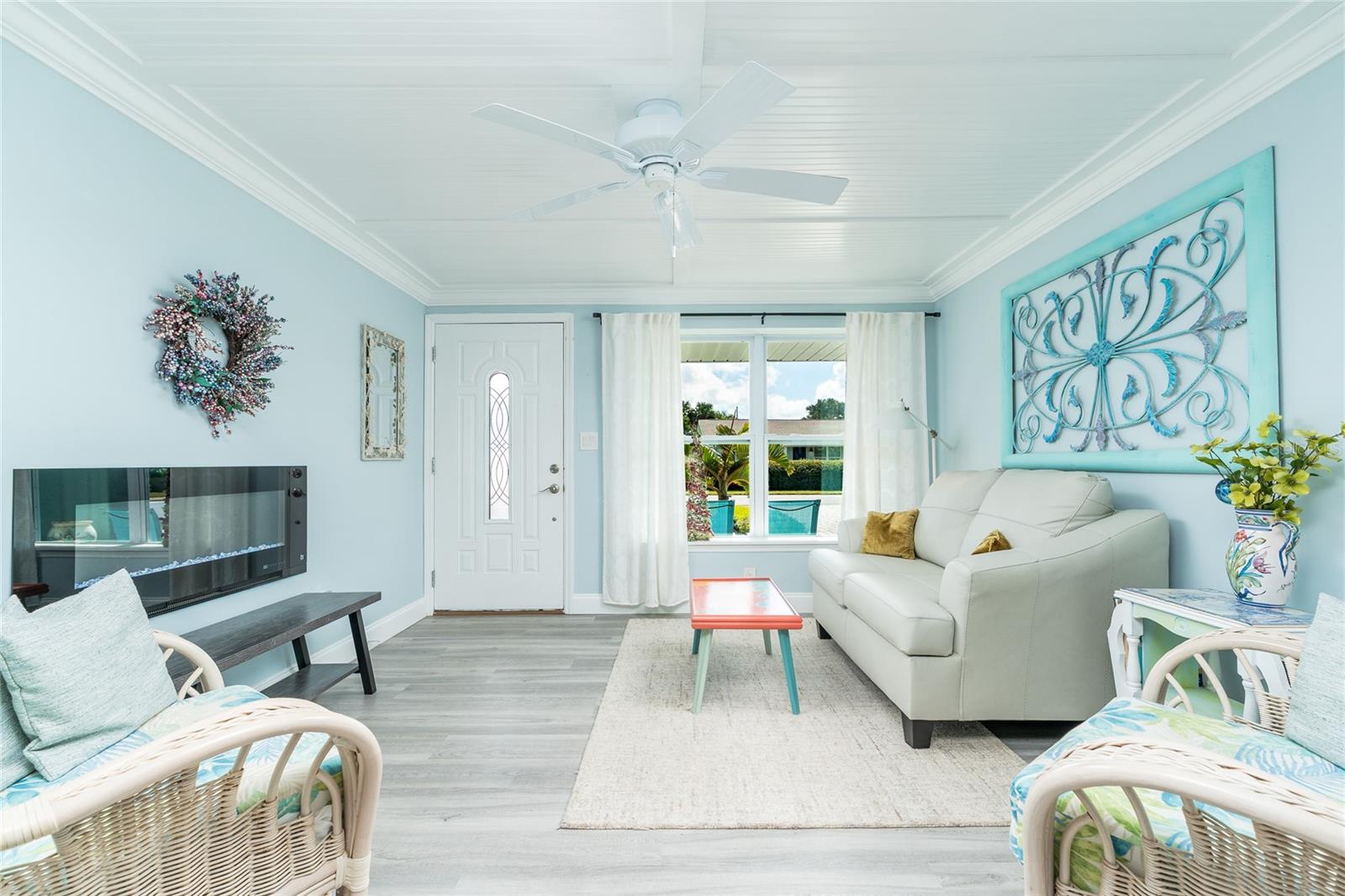 Image 8 of 52 For 838 17th Avenue