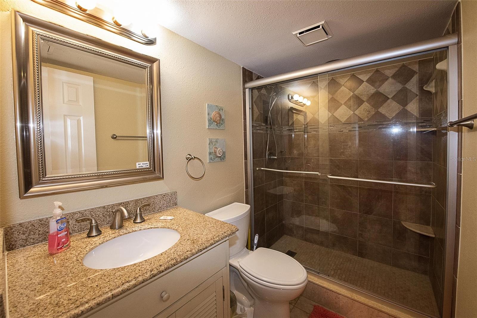 Image 14 of 15 For 1571 Atlantic Avenue 406