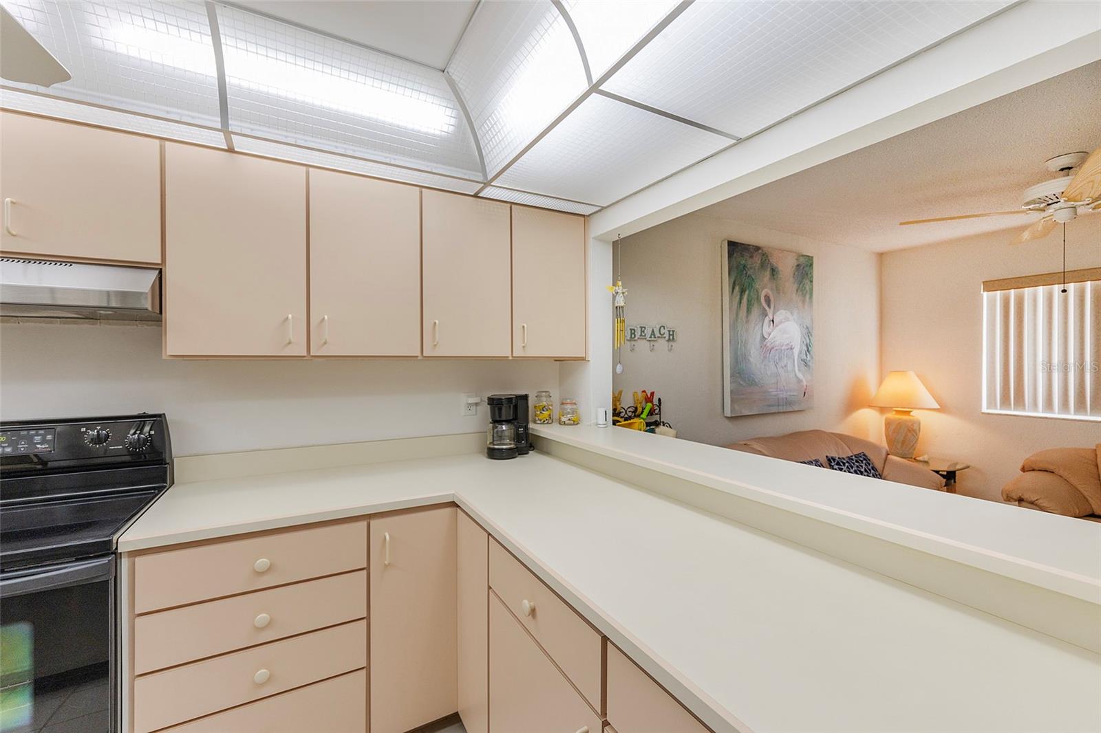 Image 22 of 32 For 89 Atlantic Avenue 404