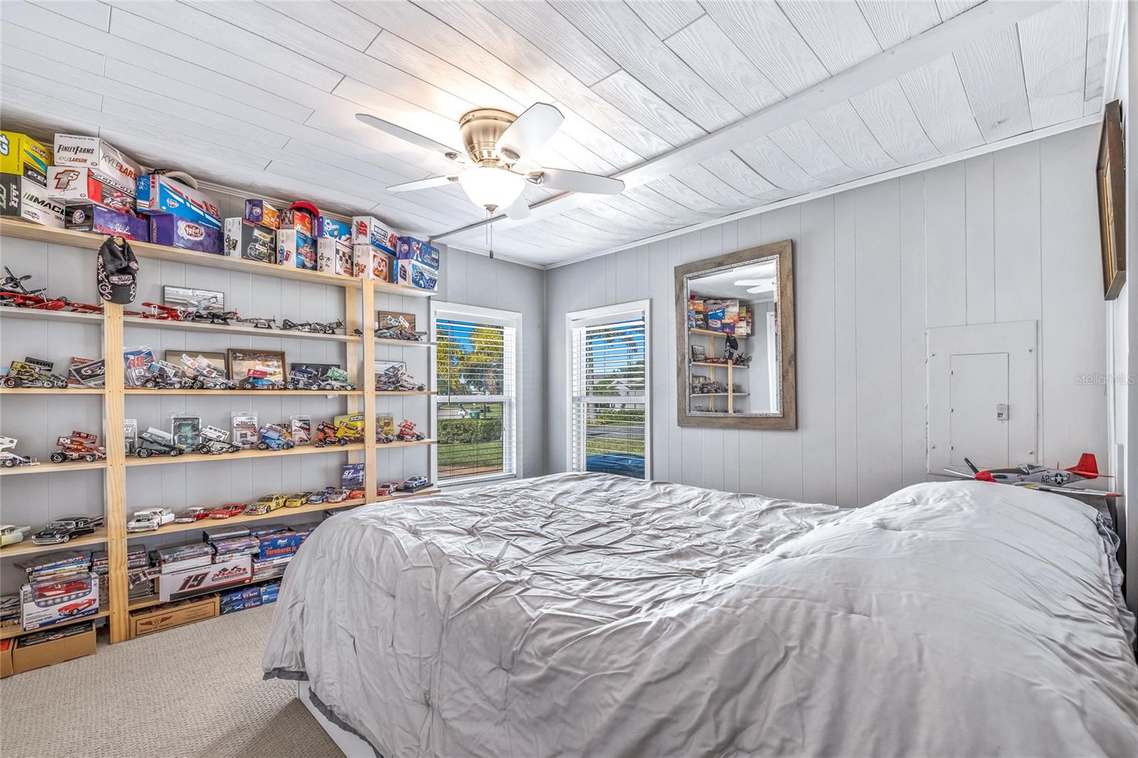 Image 31 of 65 For 251 Golden Bay Boulevard