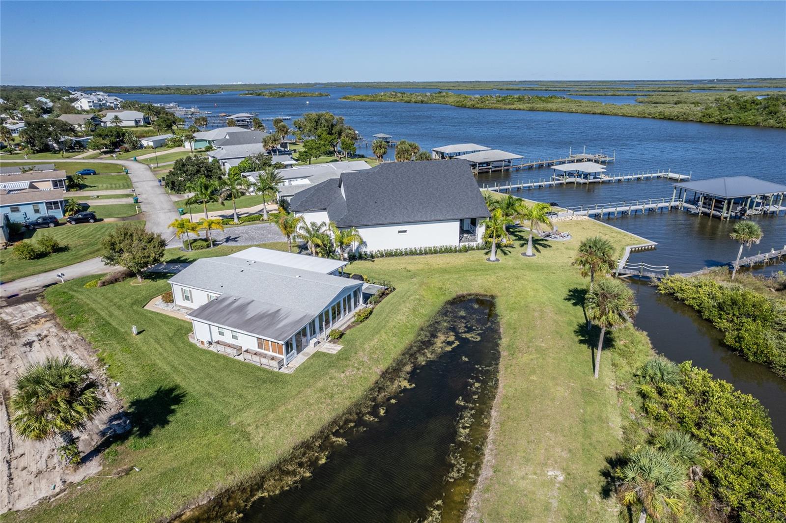 Image 5 of 65 For 251 Golden Bay Boulevard