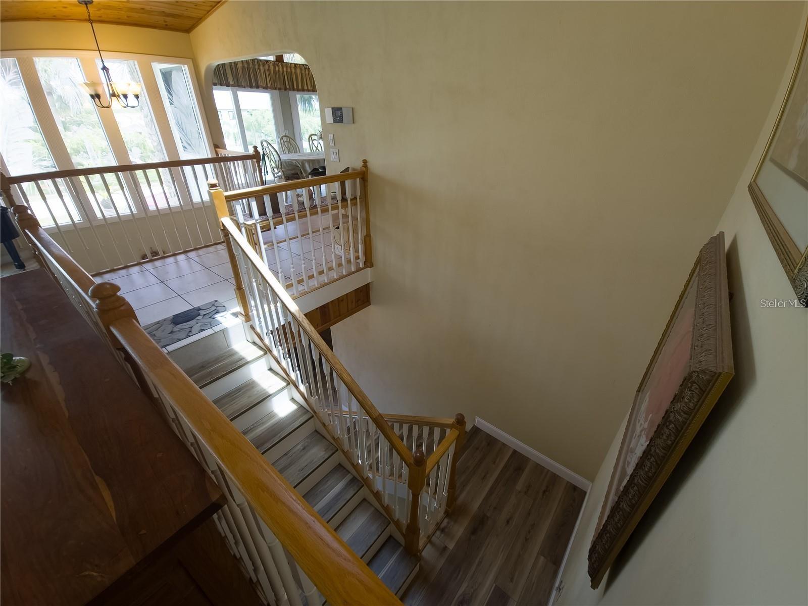 Image 14 of 47 For 1012 Riverside Drive