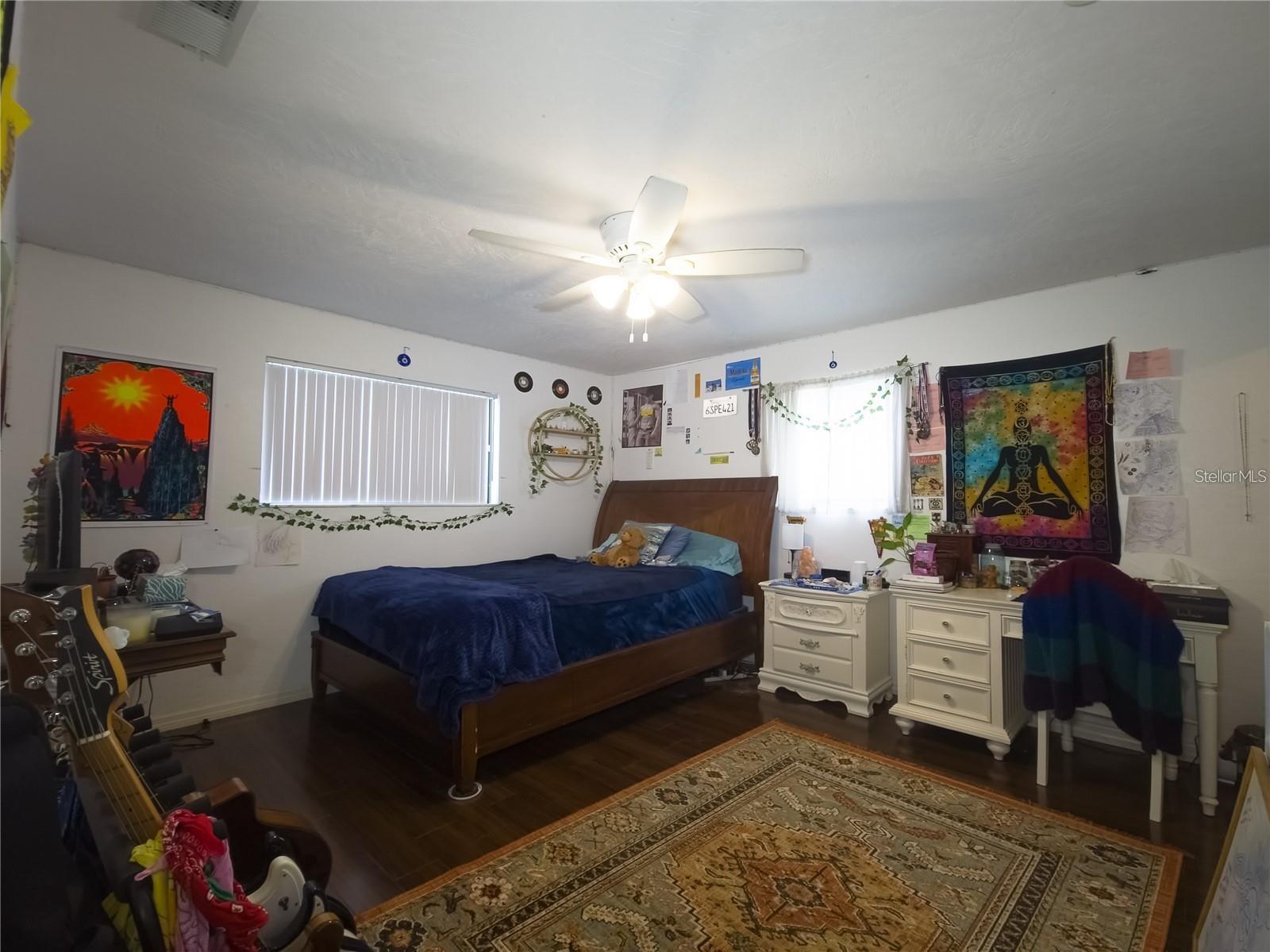 Image 35 of 47 For 1012 Riverside Drive