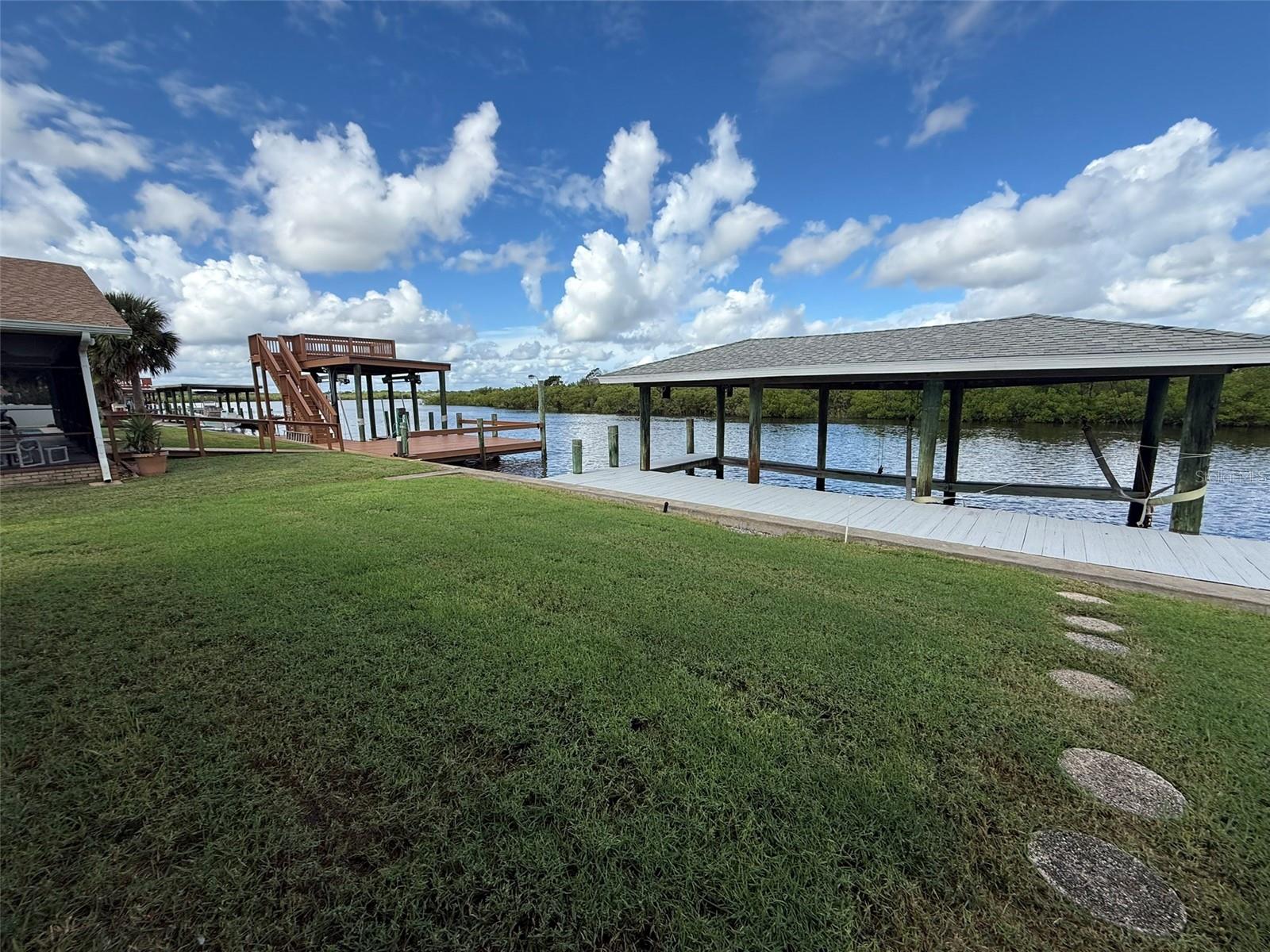 Image 15 of 21 For 126 Old Carriage Road