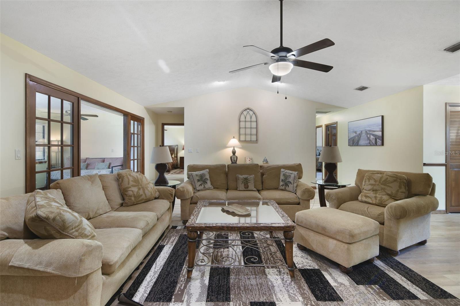 Image 5 of 29 For 1410 44th Avenue