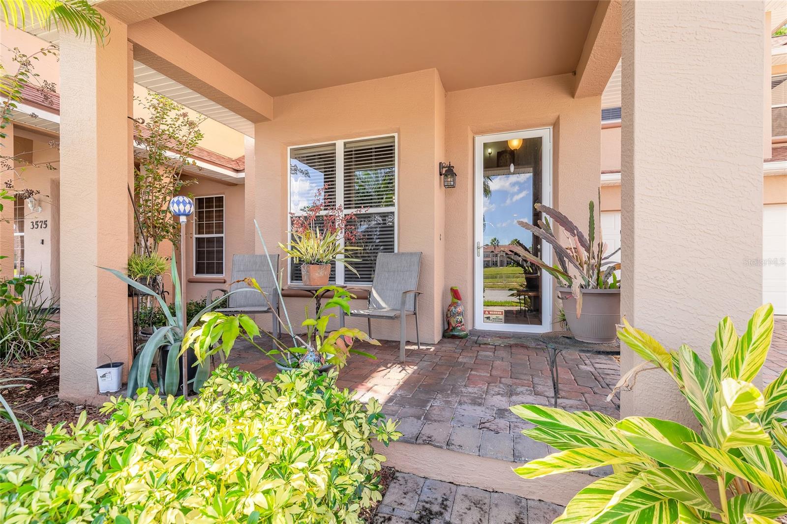 Image 3 of 61 For 3573 Romea Circle