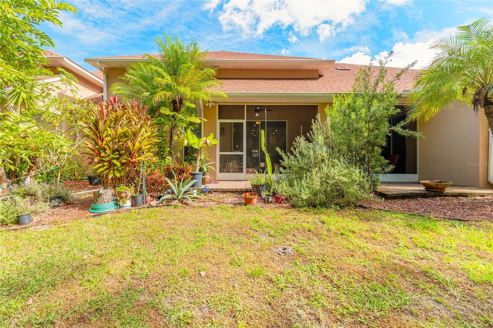 Image 44 of 61 For 3573 Romea Circle