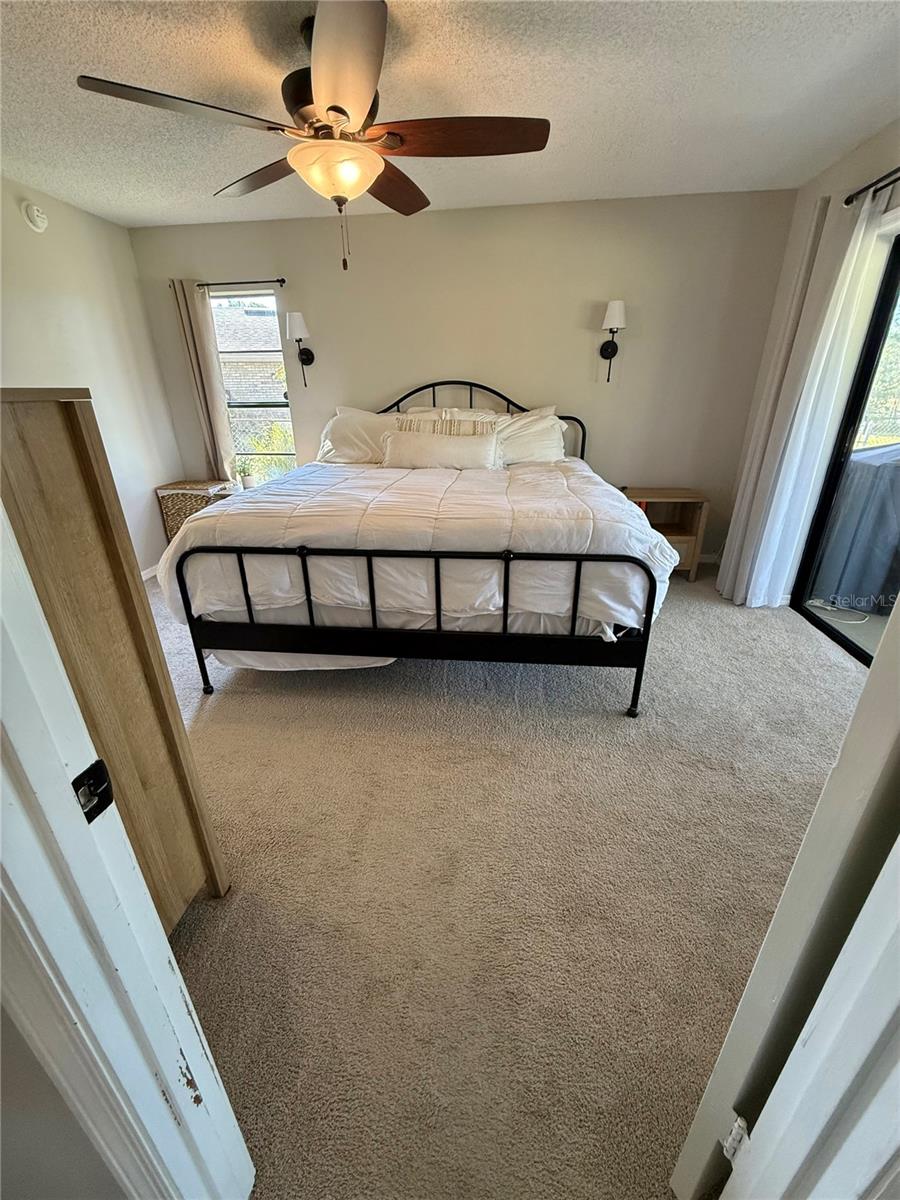 Image 26 of 49 For 1819 Amboy Drive