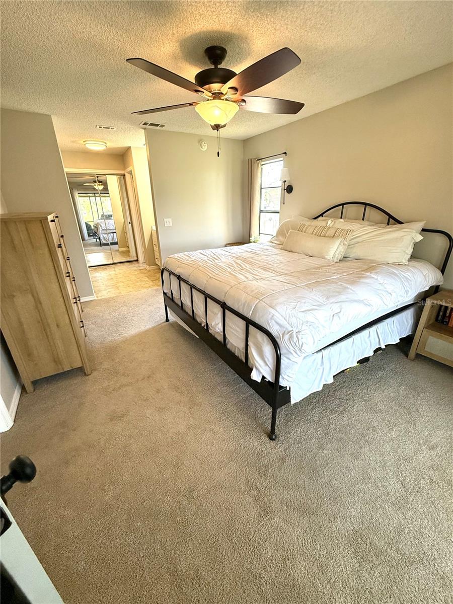 Image 27 of 49 For 1819 Amboy Drive