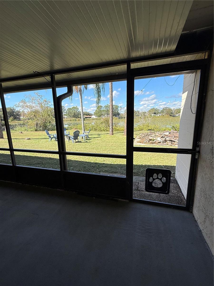 Image 39 of 49 For 1819 Amboy Drive