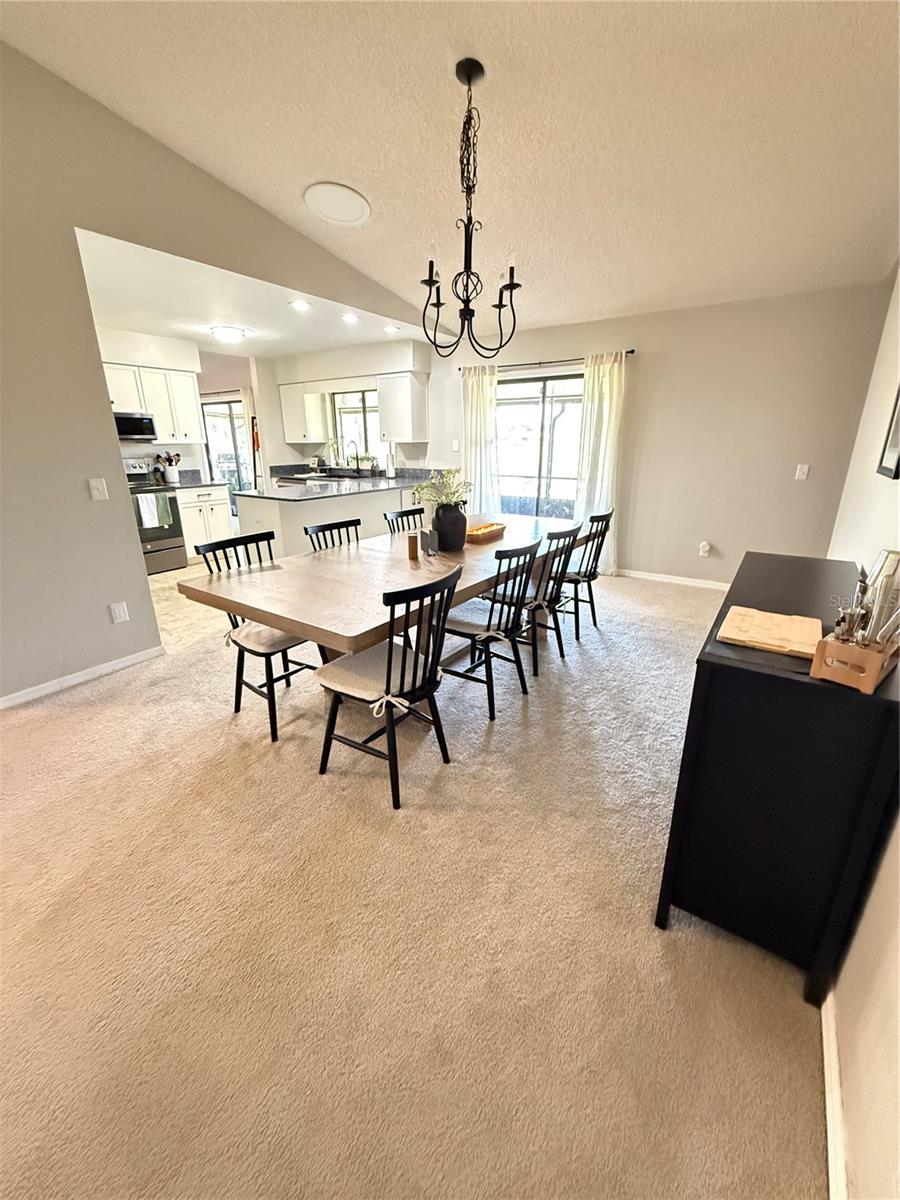 Image 6 of 49 For 1819 Amboy Drive