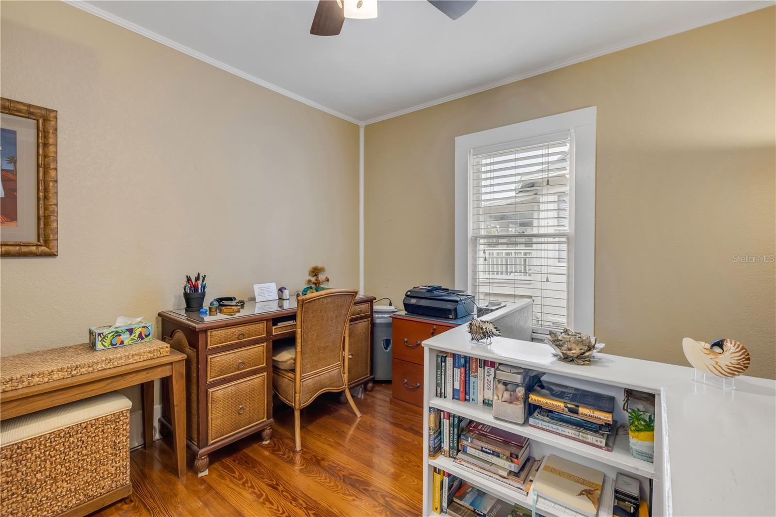 Image 20 of 79 For 106 Live Oak Street