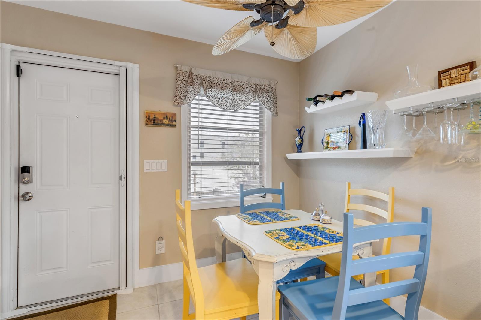 Image 38 of 79 For 106 Live Oak Street