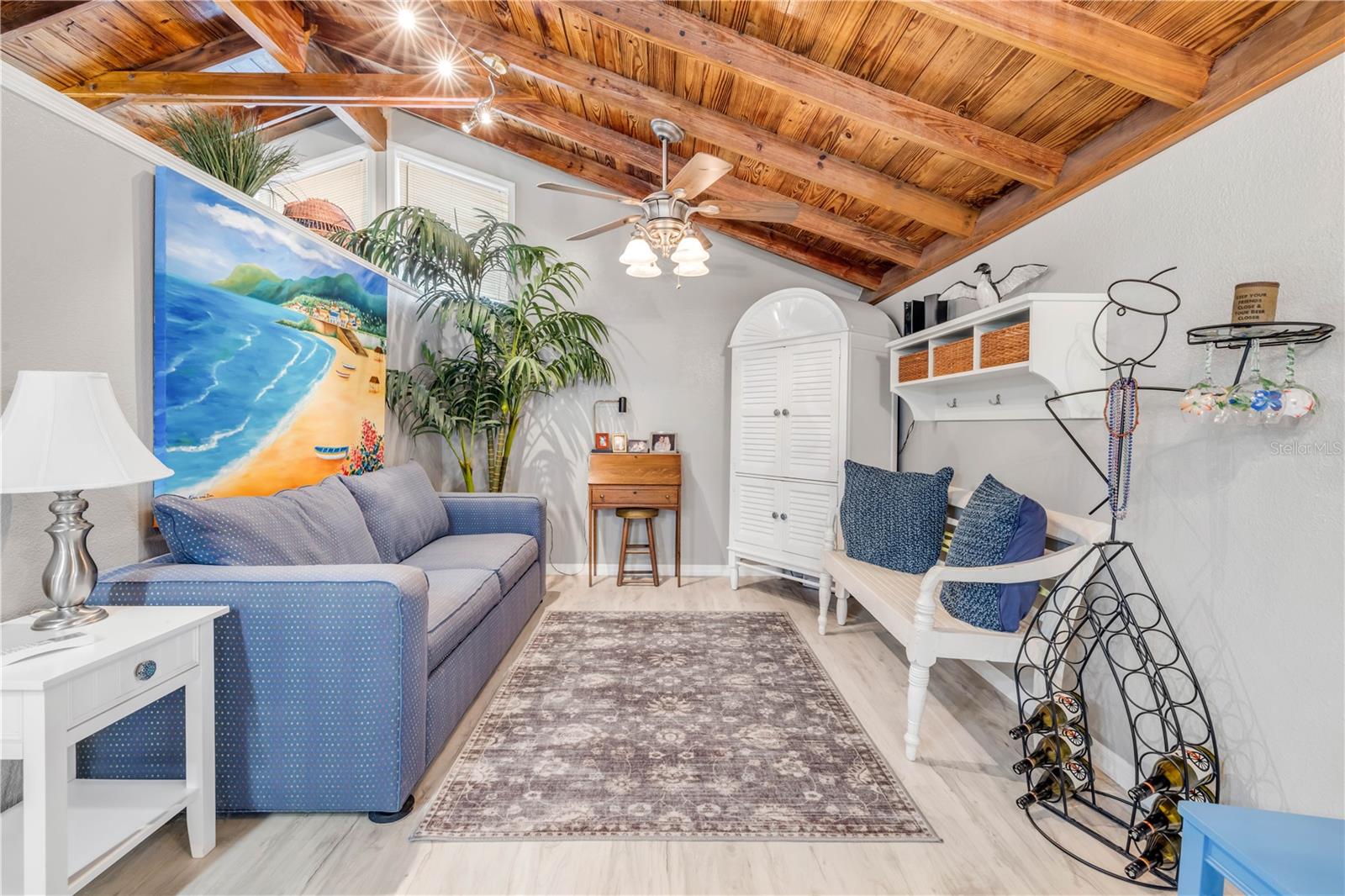 Image 59 of 79 For 106 Live Oak Street