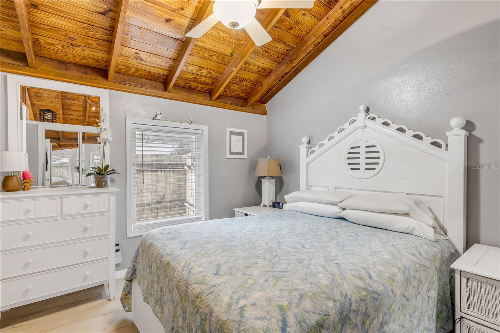 Image 72 of 79 For 106 Live Oak Street