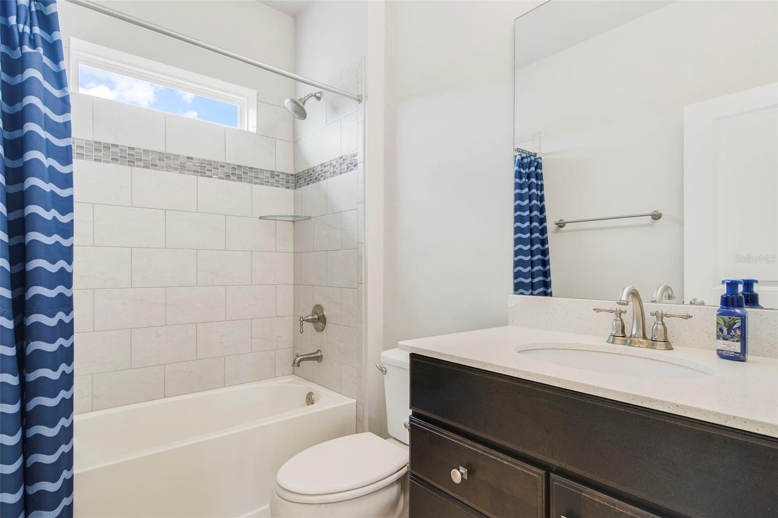 Image 23 of 34 For 6266 Fallsgrove Lane