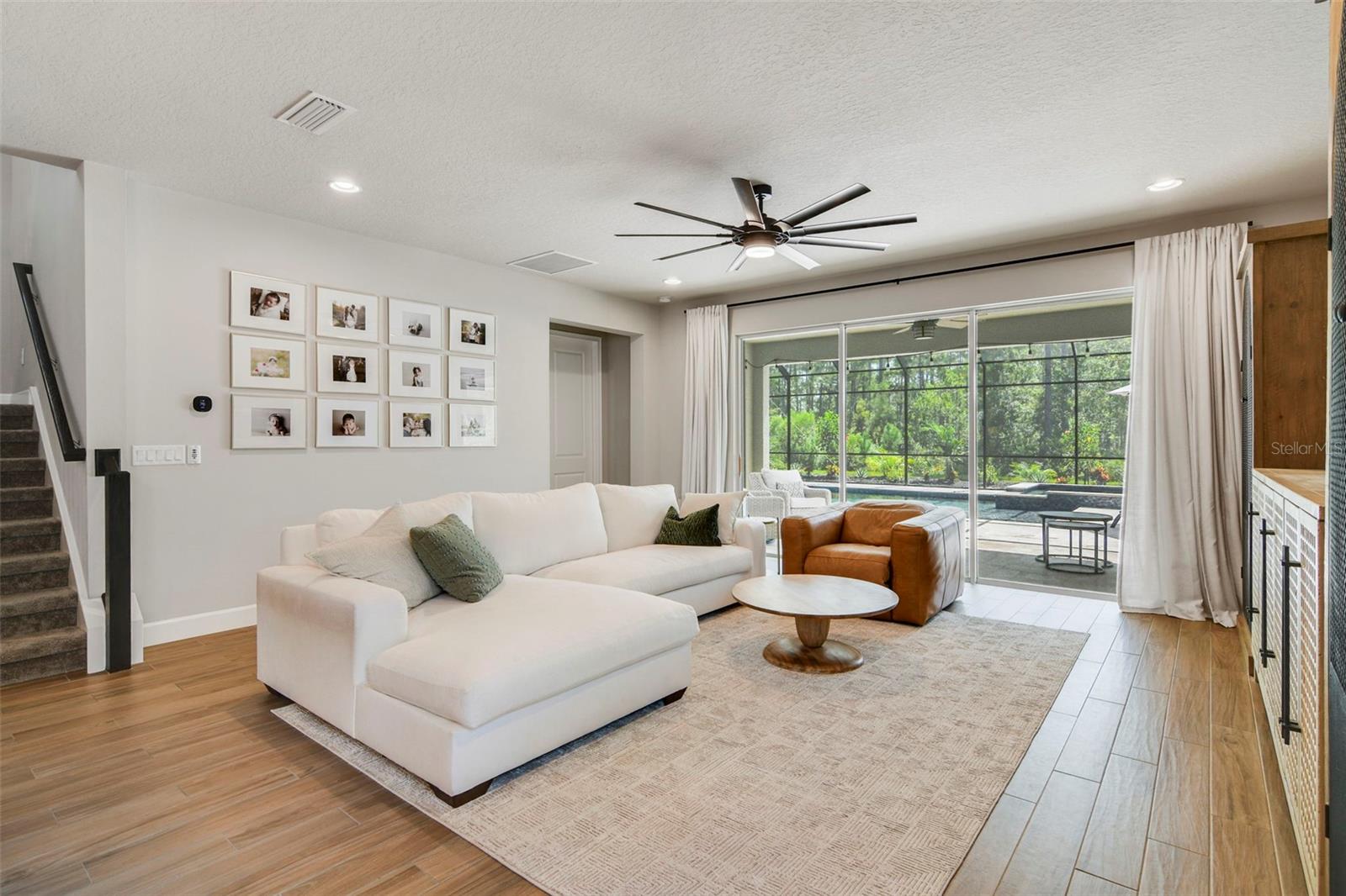 Image 3 of 34 For 6266 Fallsgrove Lane