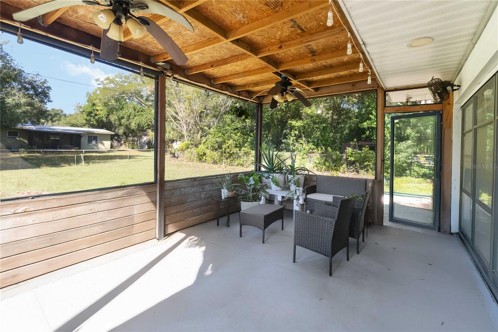 Image 20 of 23 For 118 Lake Minnie Drive