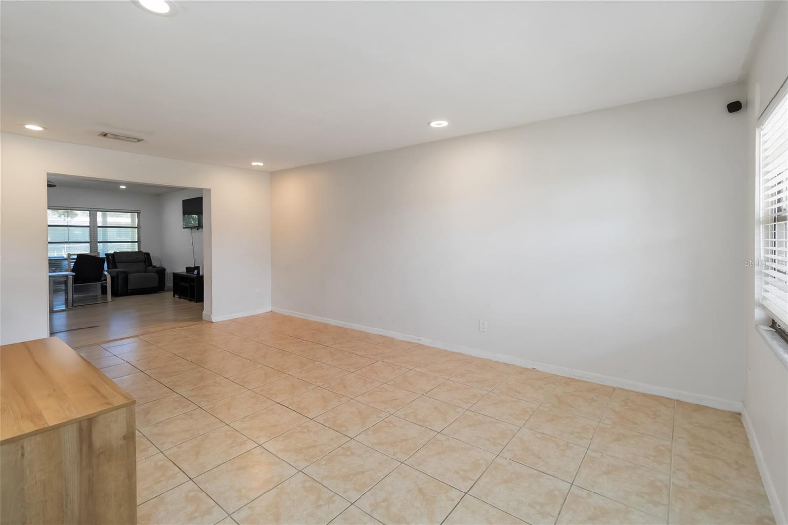 Image 5 of 23 For 118 Lake Minnie Drive