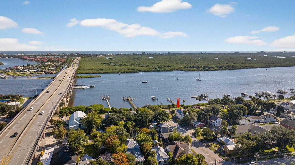 Image 10 of 52 For 500 Riverside Drive