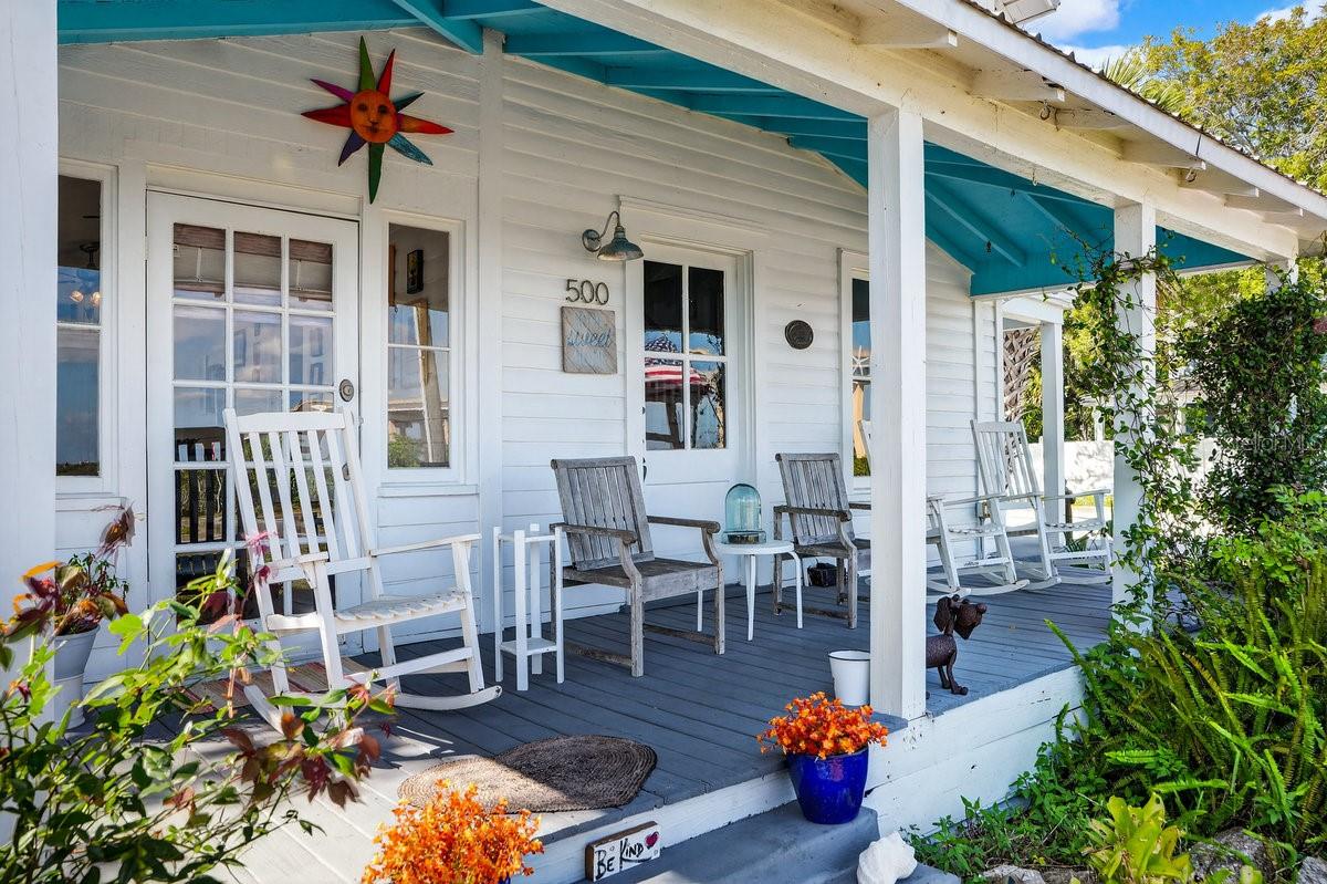 Image 13 of 52 For 500 Riverside Drive