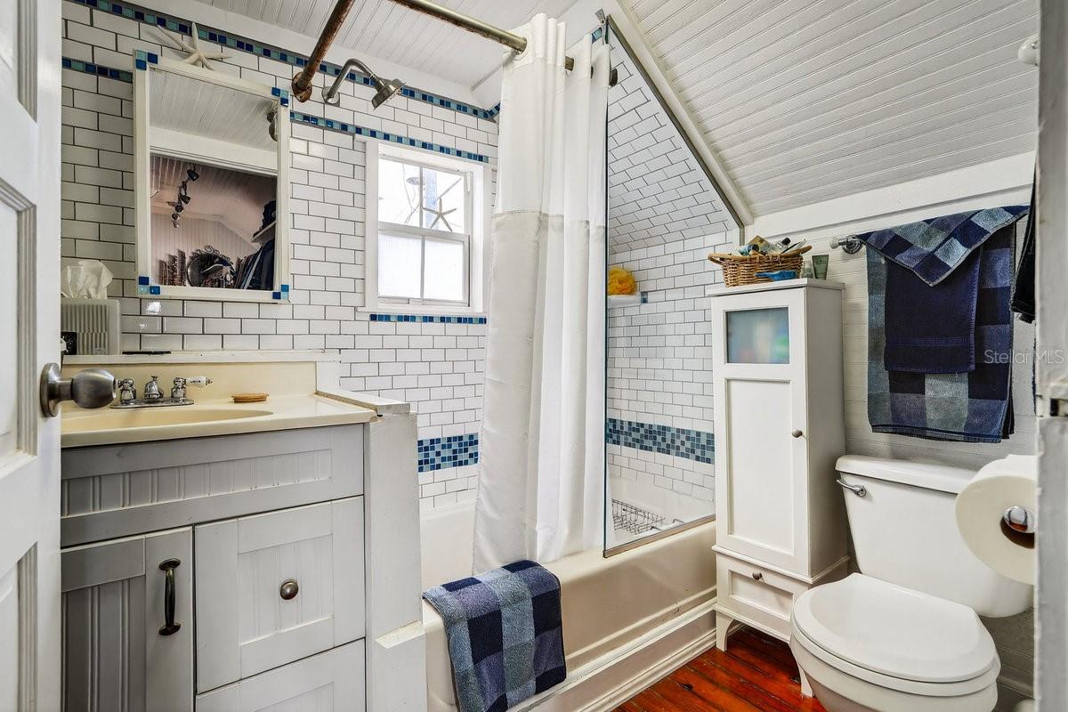 Image 45 of 52 For 500 Riverside Drive