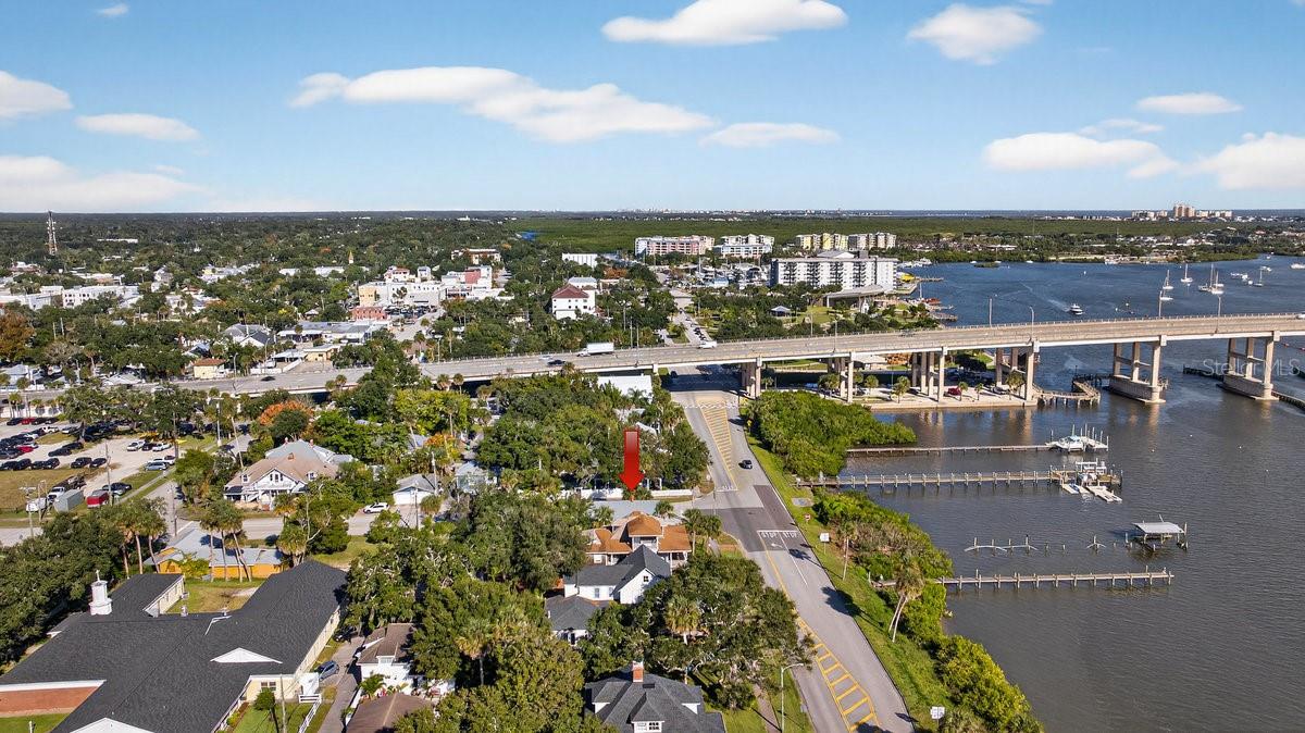 Image 8 of 52 For 500 Riverside Drive