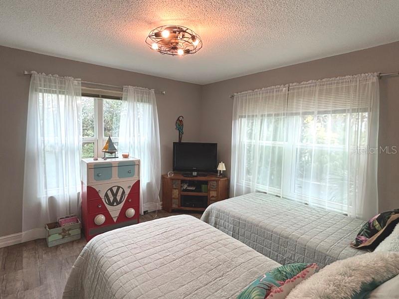 Image 14 of 23 For 1401 Palmetto Avenue 817