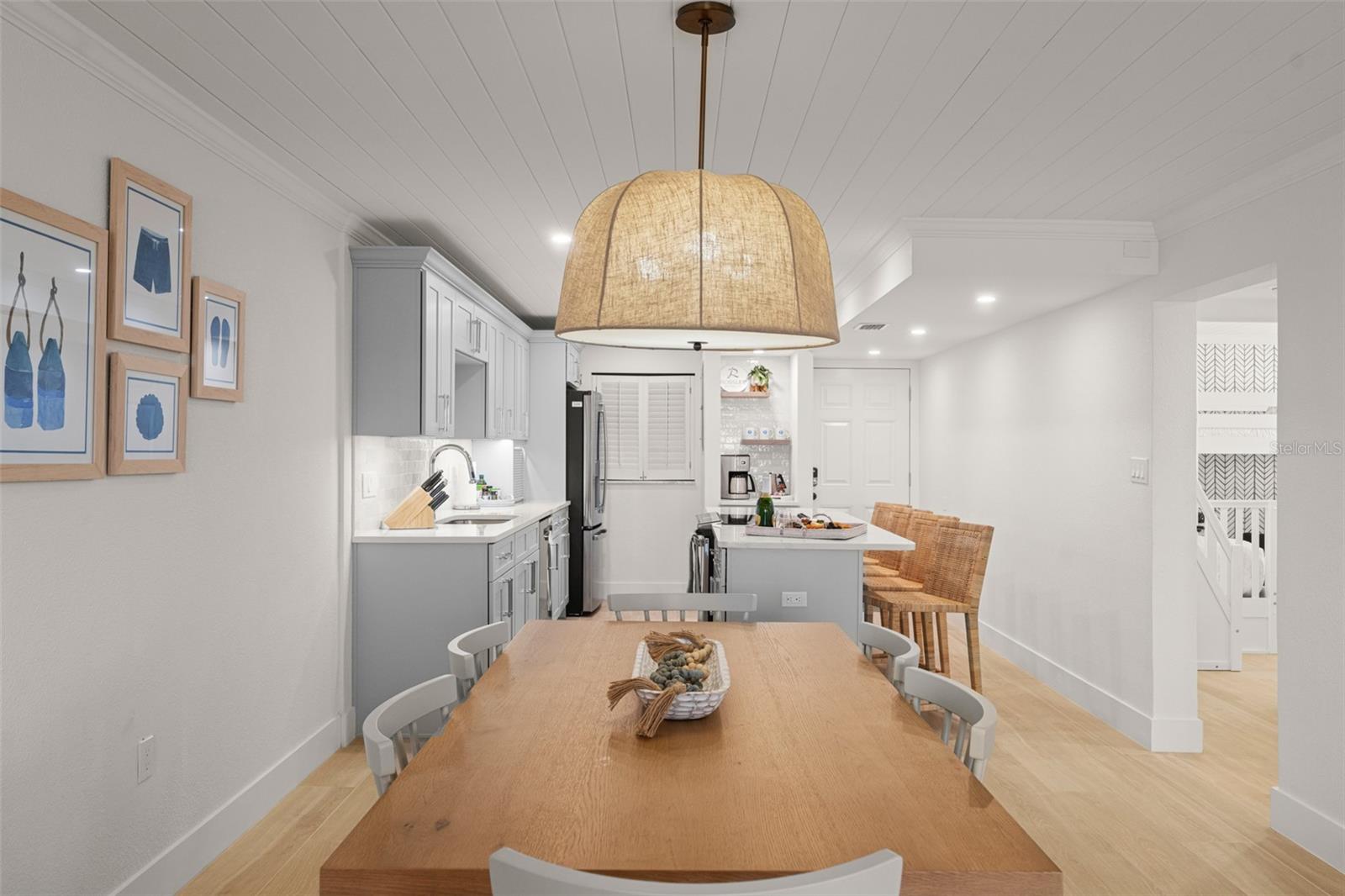 Image 14 of 48 For 4201 Atlantic Avenue 510