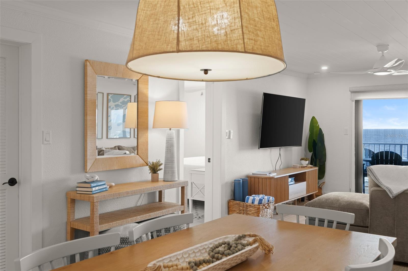 Image 19 of 48 For 4201 Atlantic Avenue 510