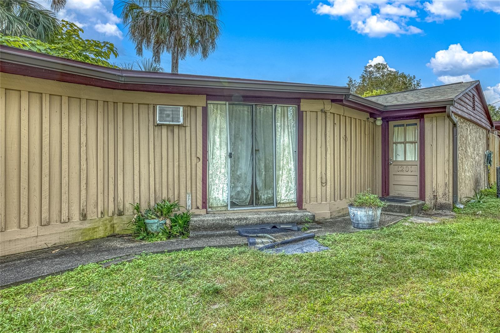 Details for 1201 10th Street, DAYTONA BEACH, FL 32117