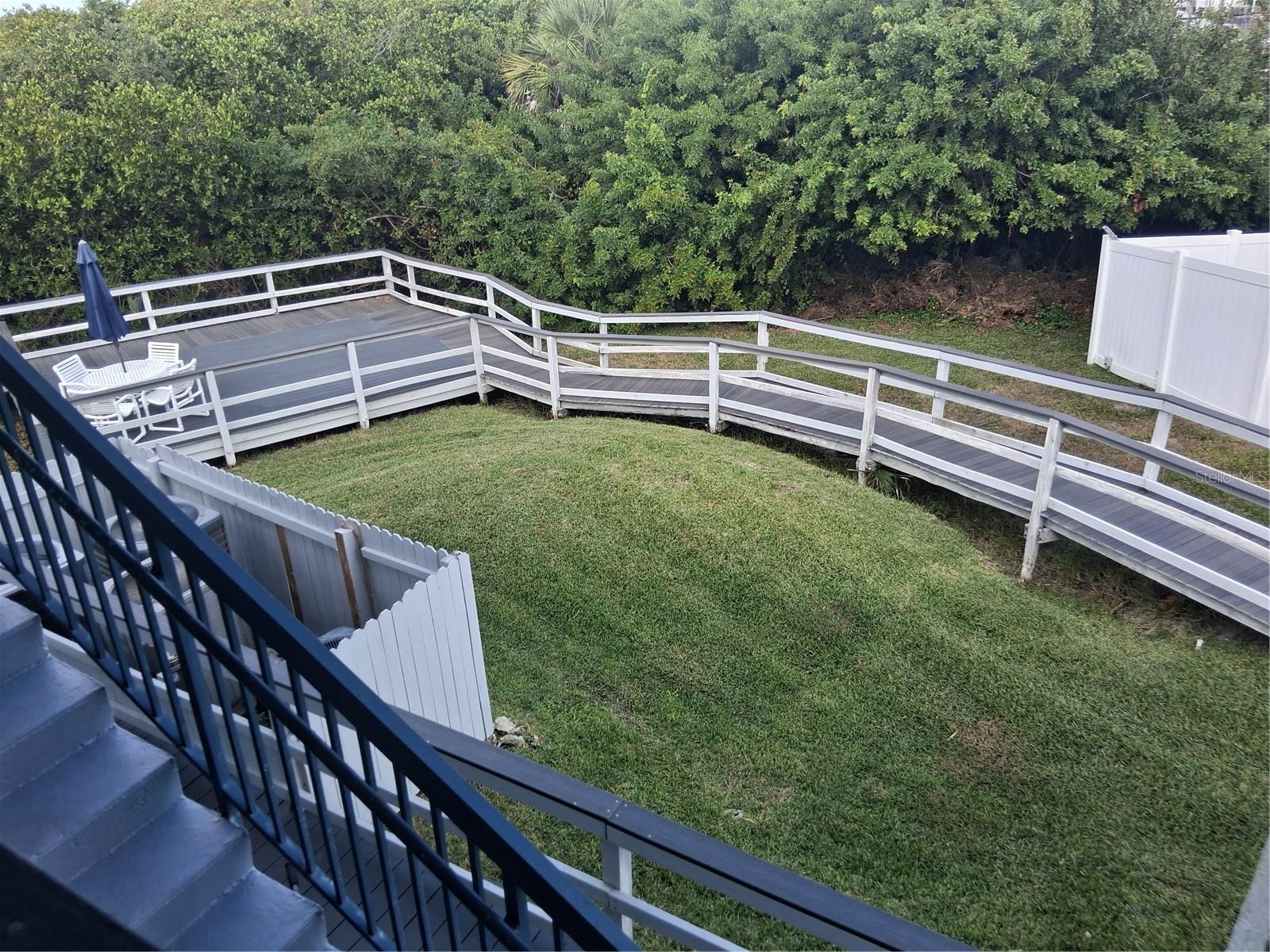 Image 16 of 24 For 4860 Atlantic Avenue 201