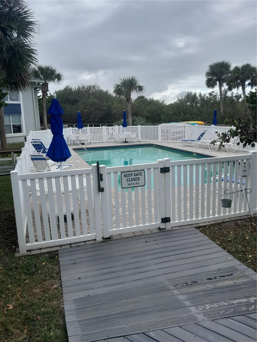 Image 4 of 24 For 4860 Atlantic Avenue 201