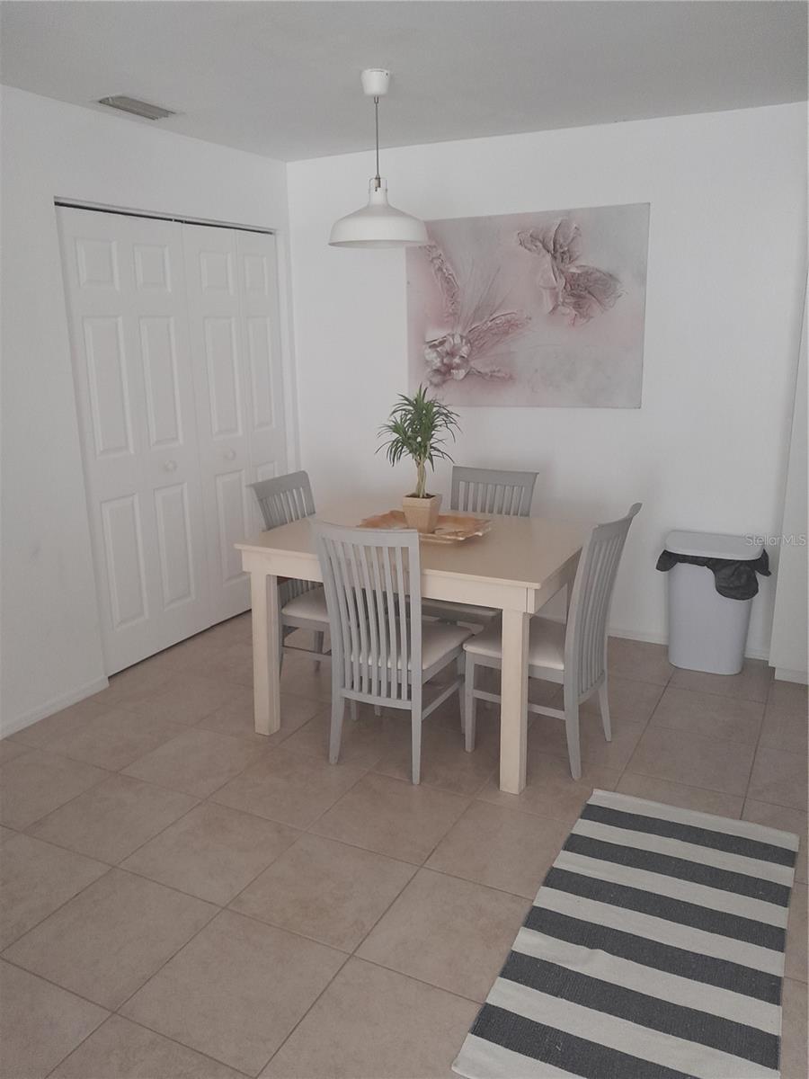 Image 6 of 24 For 4860 Atlantic Avenue 201