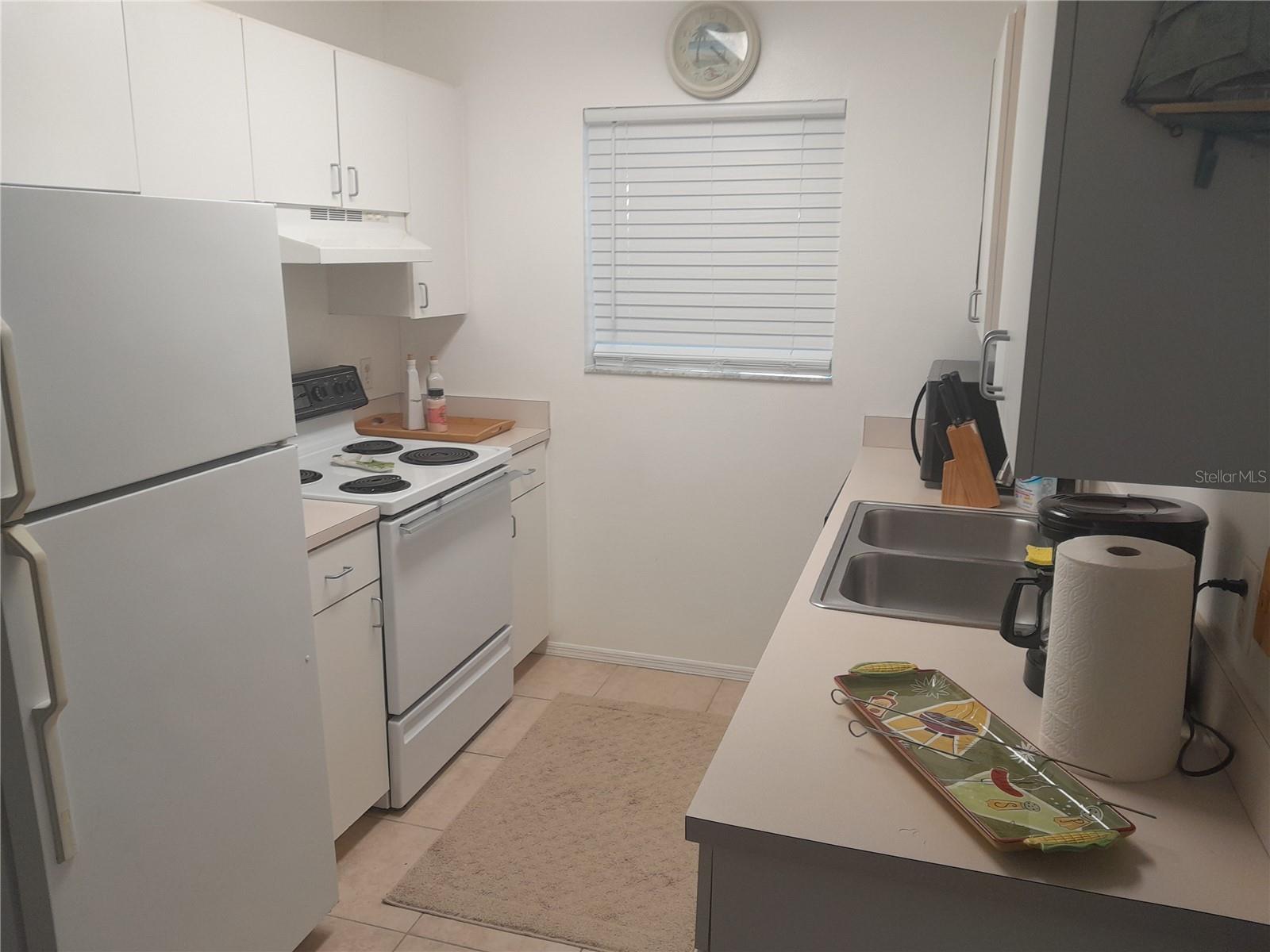 Image 8 of 24 For 4860 Atlantic Avenue 201