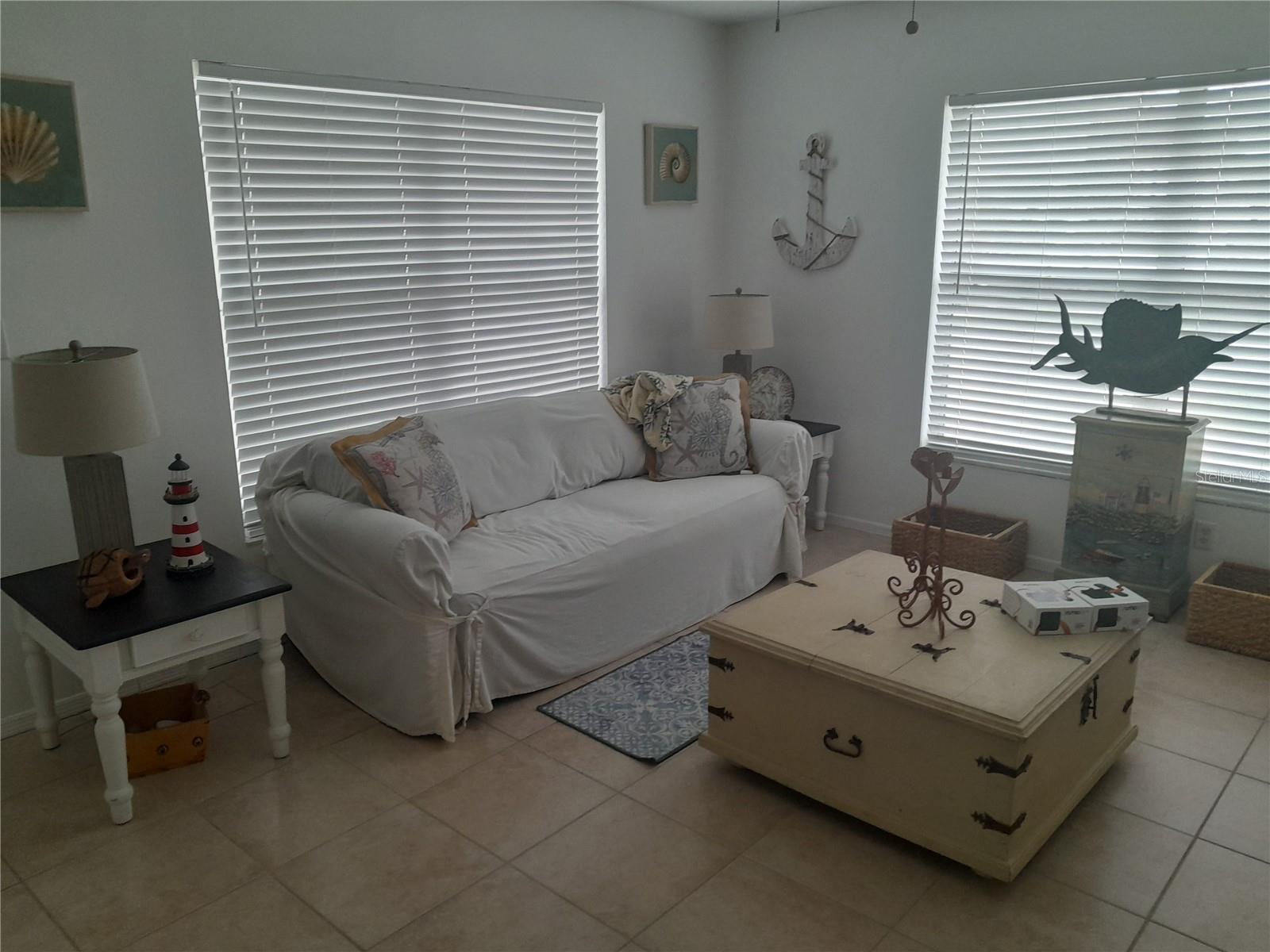 Image 9 of 24 For 4860 Atlantic Avenue 201