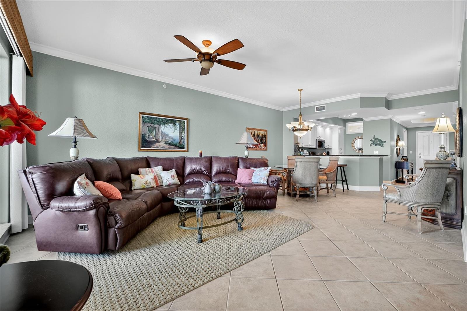 Image 10 of 44 For 250 Minorca Beach Way 904