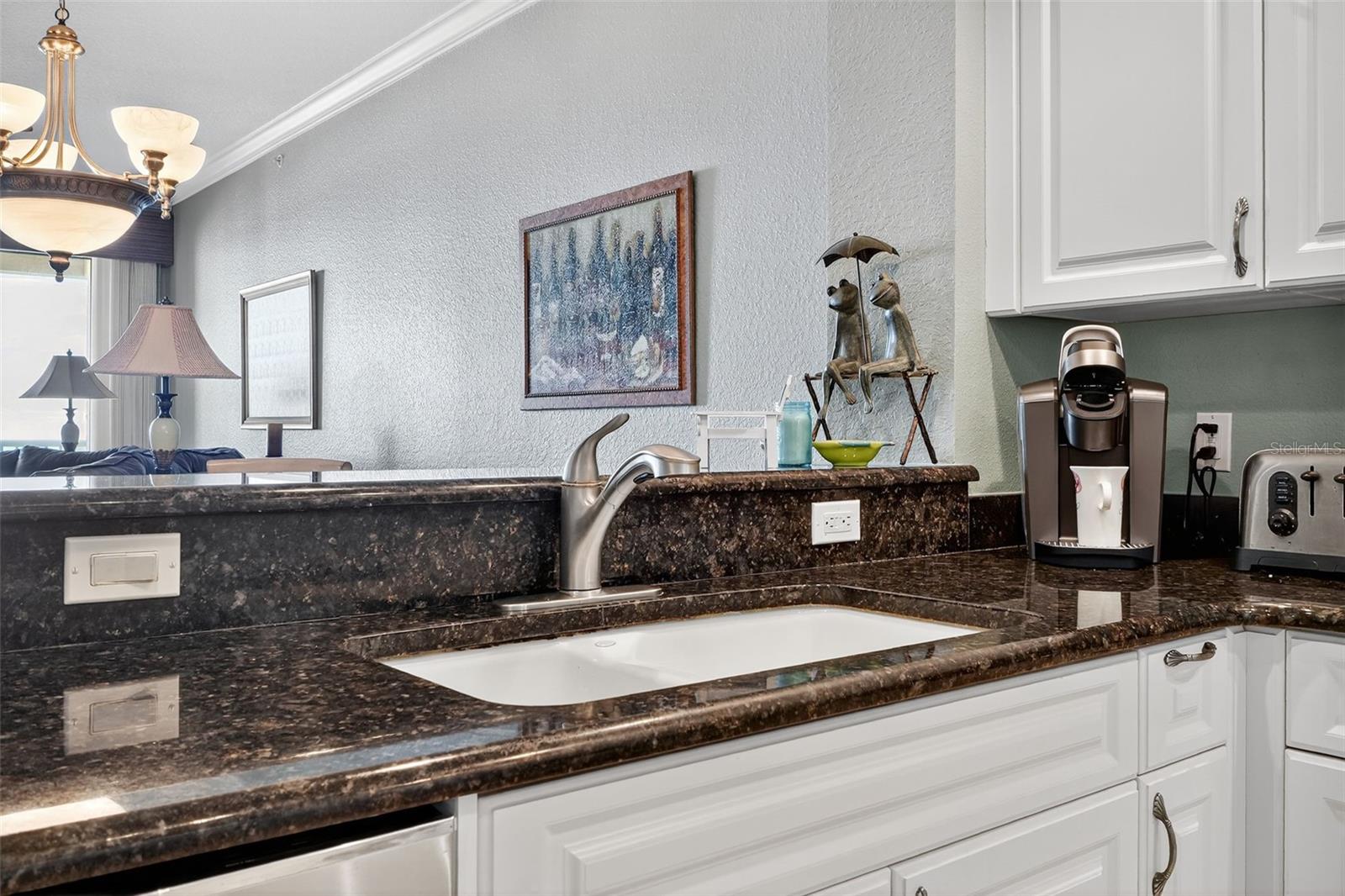 Image 19 of 44 For 250 Minorca Beach Way 904