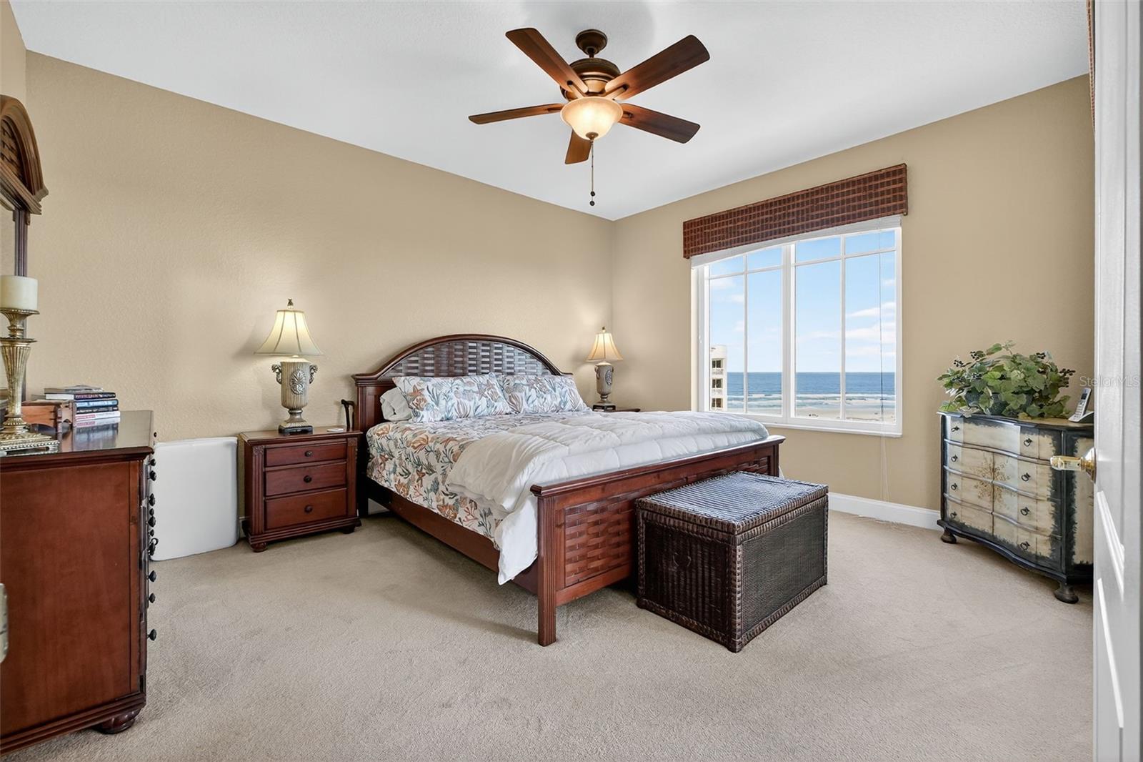 Image 23 of 44 For 250 Minorca Beach Way 904