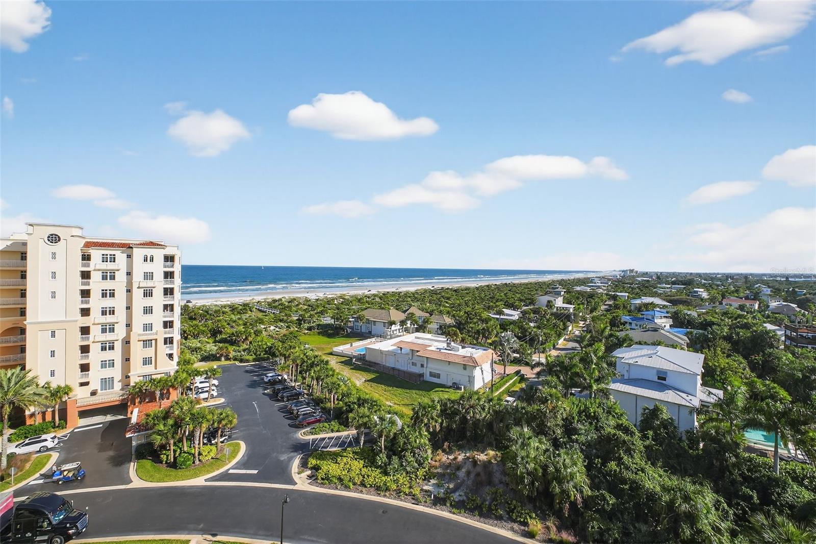 Image 31 of 44 For 250 Minorca Beach Way 904