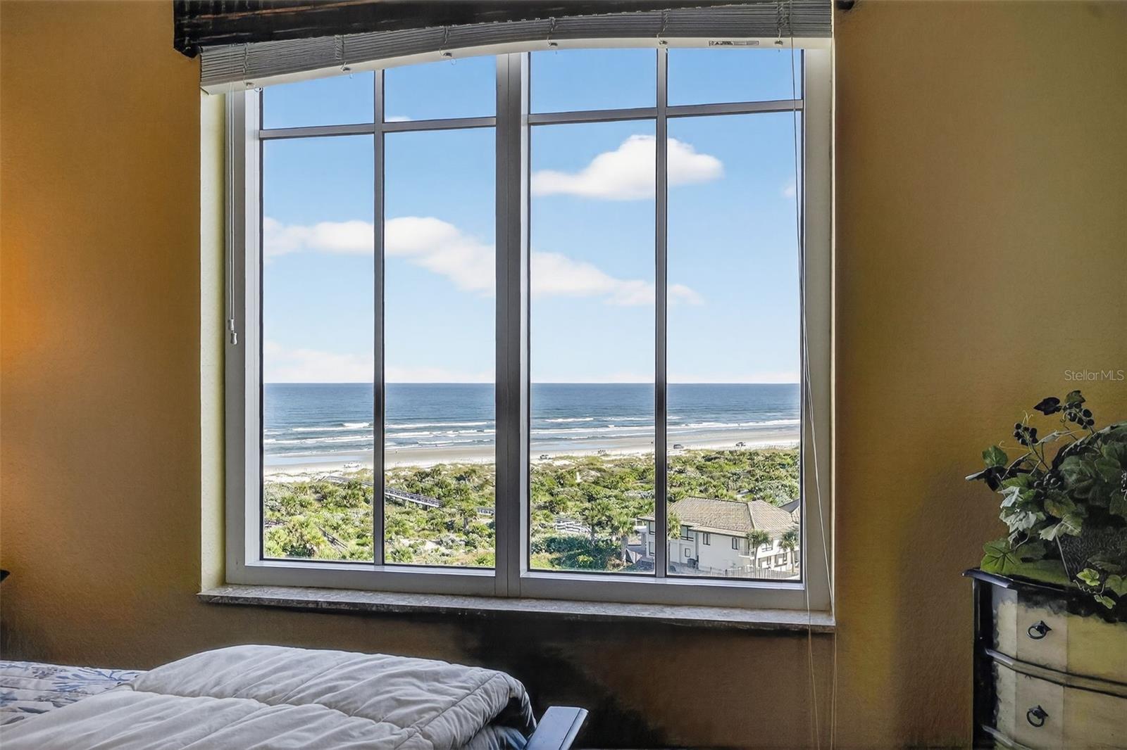 Image 4 of 44 For 250 Minorca Beach Way 904